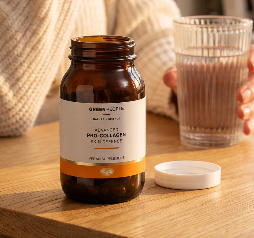 Møt vårt Advanced Pro-Collagen Skin Defence Supplement med Vollagen® image